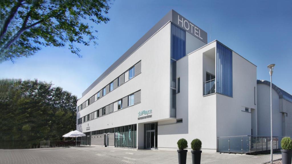 Hotel fairPlayce